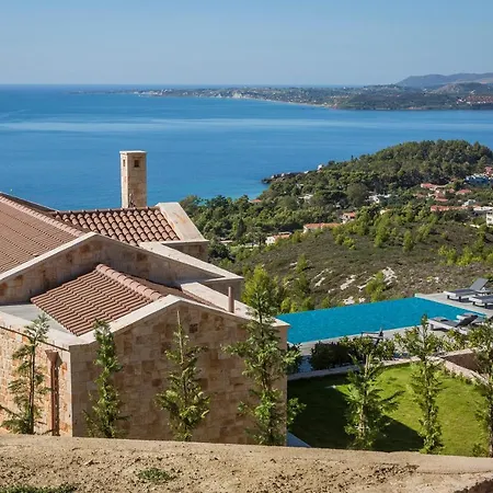 Narcissos Villa *