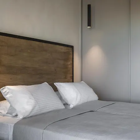 Narcissos Αργοστόλι